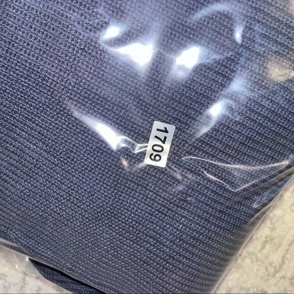 ANN Taylor Loft Bar Bell Sleeve Sweater Nwt - Picture 11 of 11